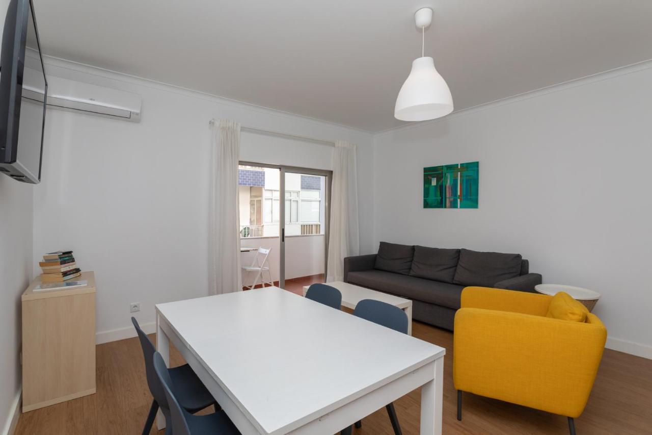 Al - Apartamentos Vista Mar Quarteira Extérieur photo